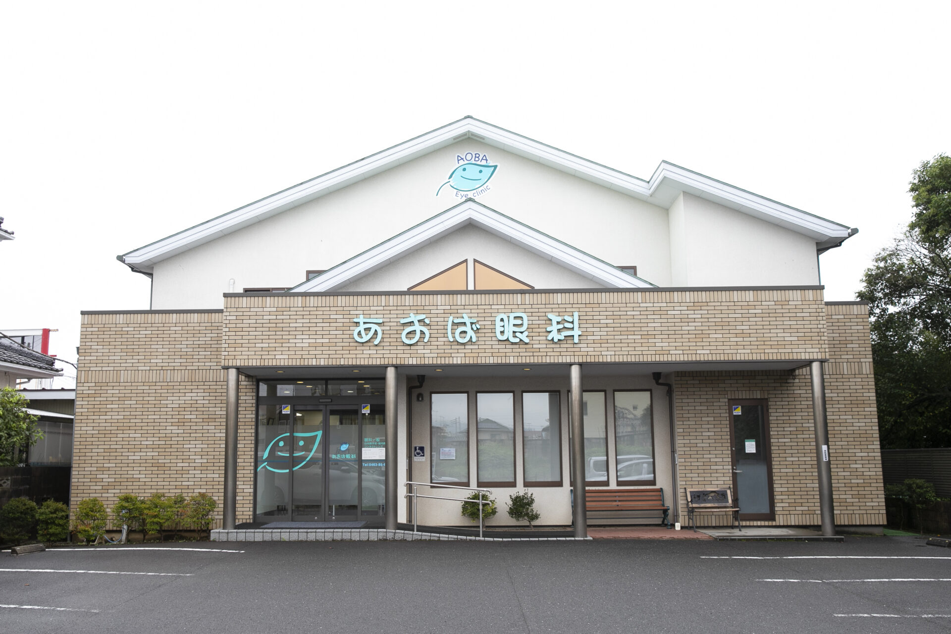 ビル外観